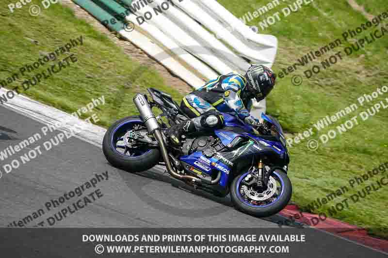 cadwell no limits trackday;cadwell park;cadwell park photographs;cadwell trackday photographs;enduro digital images;event digital images;eventdigitalimages;no limits trackdays;peter wileman photography;racing digital images;trackday digital images;trackday photos